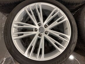 original audi a7 4k8 r20 5x112 ET30 4K8601025F - 3