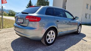 Audi A3 Sportback 2.0 TDI DPF Attraction Premium quattro - 3