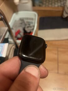 Apple Watch 8 45mm - 3