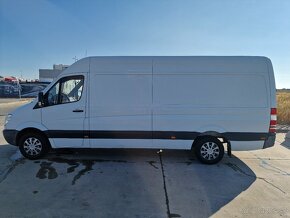 Mercedes Benz Sprinter - 3