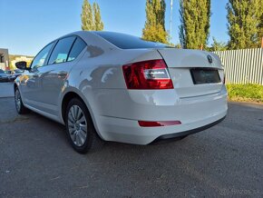 Škoda Octavia 1.6 TDI Ambition - 3