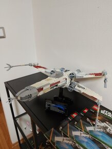 LEGO Star Wars 10240 UCS X-Wing (2nd Gen) - 3