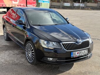 Škoda SuperB 3.6 V6 - 3