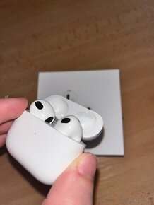 Predám AirPods 3 - 3