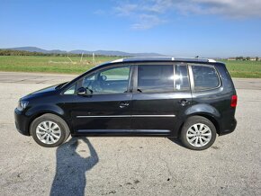 Volkswagen Touran 2.0 TDI Highline DSG - 3