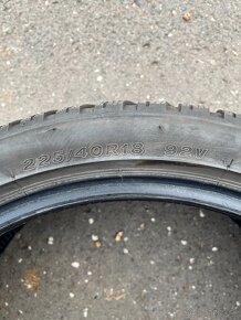 Zimné pneumatiky 225/40 R18 92V - 3