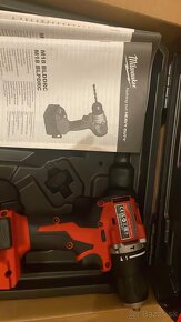 MILWAUKEE M18™ AKU VŔTAČKA S PRÍKLEPOM - KOMPAKTNÁ - 3