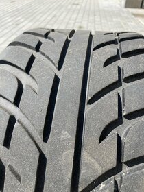 Predám gumy na štvorkolku maxxis spearz 2ks predné - 3