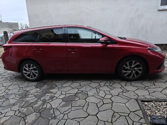 Toyota Auris - 3