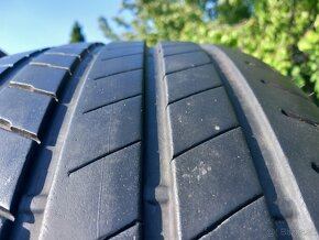 Dvojrozmer 275/45 r20 a 305/40r20 bridgestone - 3