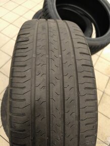 Continental Ecocontact 215/60 R17 96H - 3