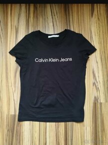 Calvin Klein Jeans - 3