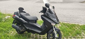 Predám Piaggio X-Evo 125 v TP, reálne 200 - 3