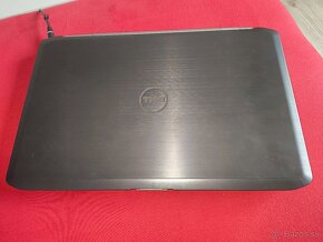 Dell Latitude E5520 - 3