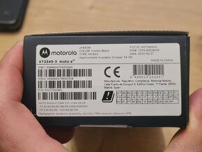 Motorola Moto e13 - 3