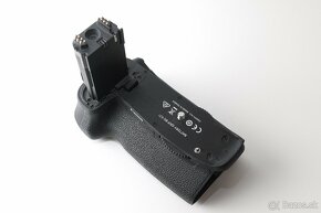 Battery Grip BG-E21 pre Canon EOS 6D Mark II - 3