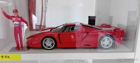 Ferrari FXX 1:18 (hw elite) - 3