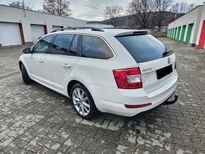 Škoda Octavia Combi 2.0 TDI M6 Elegance ACC Koža Ťažné R17 - 3