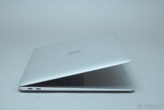 ZÁRUKA/Macbook Air 13.3"/I5 1.6GHZ/8GB RAM/256GB SSD Silver - 3