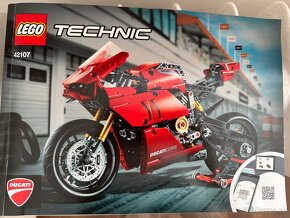 Lego technic 42107 ducati - 3