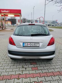 Peugeot 207 1.4i - 3