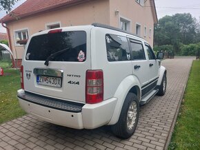 Dodge Nitro 2,8 CRD 4x4 manual 2007 - 3