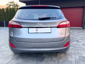 Hyundai i30 1.6Crdi max.vybav - 3