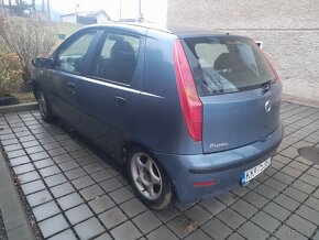 Fiat punto 1.2 44kw rok 2005 - 3