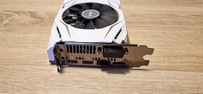 ASUS DUAL GeForce GTX 1070 OC 8Gb - 3