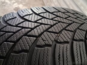 Bridgestone zimné 175/65/R15 - 3