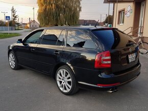 Škoda Octavia Combi RS 2.0TDI 170PS - 3