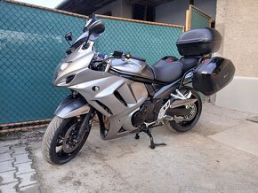 Suzuki GSX 1250 FA - 3