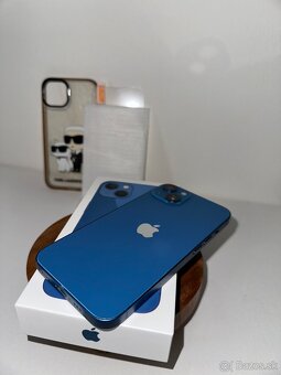 Apple iPhone 13 - 3