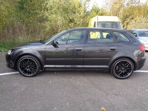 Audi A3 Sportback 1.2 TFSI Attraction - 3