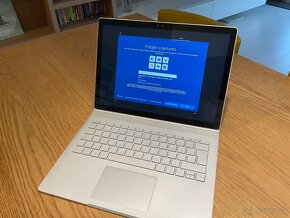 Microsoft Surface Book 128gb 2 v 1 - 3