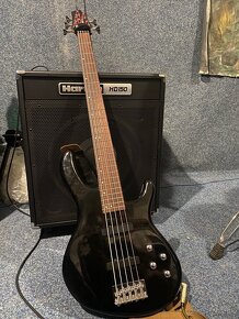 Predam bass gitaru Cort Action V - 3