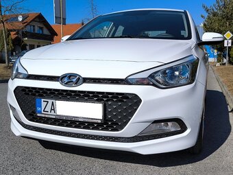 HYUNDAI i20 - 55kW - SR - 37000km - 3