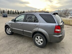 Predám KIA SORENTO 2.5 CRDi 12/2005 103KW manuál 165 000km - 3