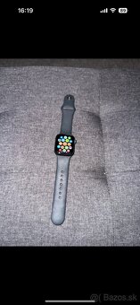 Apple Watch 10.5 (21t576) SE - 3