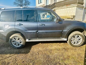 pajero 3.2 di-d 7 miestne 4x4 - 3