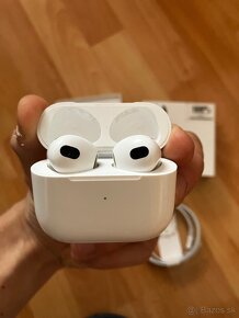 Apple AirPods 3rd generation - 3