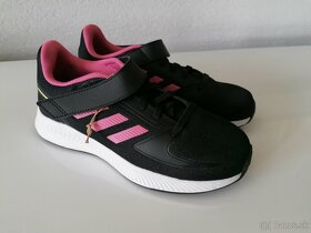 ADIDAS RUNFALCON 2.0 Pôvodná cena: 39 EUR Tenisky - 3