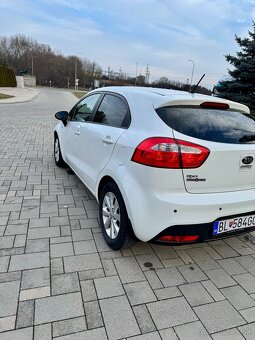 Kia Rio 1.25 CVVT Slovakia Edition - 3