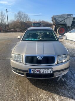 Predám Vymením Škoda Superb 2.0benzin/plyn 2005 - 3