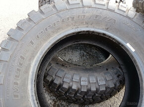 255/75 R17 111/108Q MUD-Terrain T-A KM2 BF Goodrich - 3