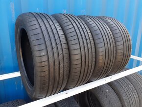 205/55R17 Letné pneu GoodYear - 3