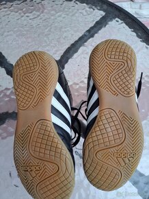 Halovky Adidas 33 - 3