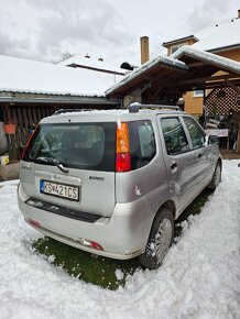 Suzuki Ignis 1,3 wwt 69 kw benzín 162000  km  2WD - 3