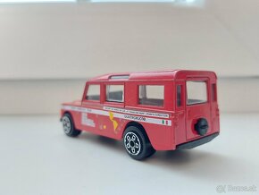 Land Rover Aziza Bburago 1:43 - 3