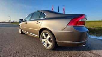 Pred Volvo S80 r. 2010, T6 224 kW - 3